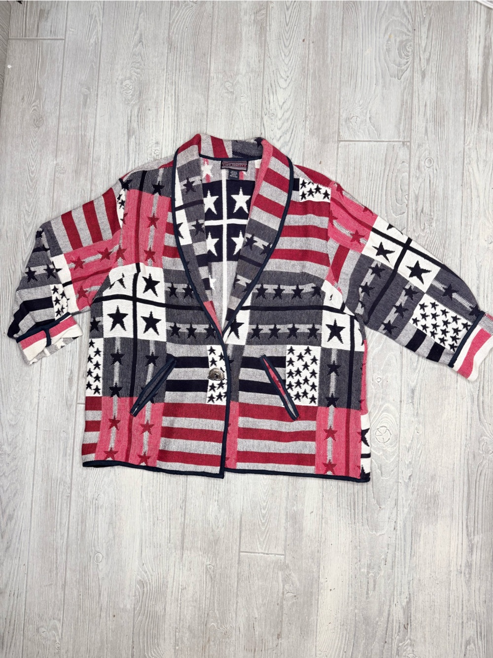 New identity long sleeve button front crop sleeve American flag tapestry jacket